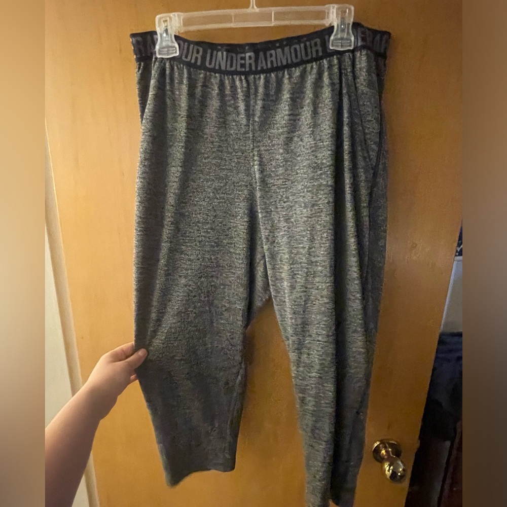 Ladies under armour capris